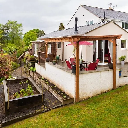 Holiday home Artists Hideaway *