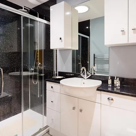 Artists Hideaway * פורטינסקייל